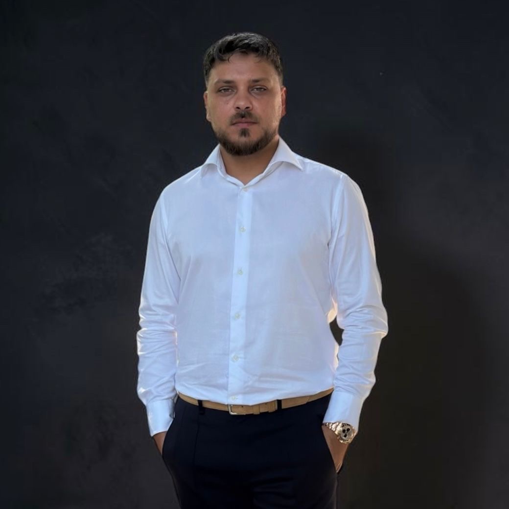 Atilla Ünlü, Ansprechpartner in Dubai